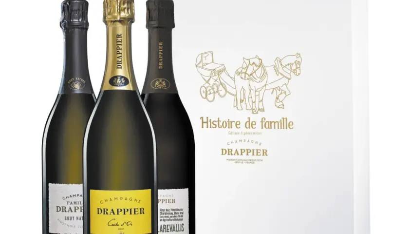 Trois bouteilles de champagne Drappier, dont une Carte d'Or, et une boîte "Histoire de famille". Avis sur le champagne Drappier.