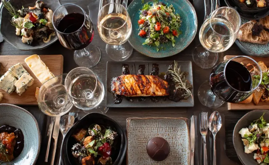 Accord Mets et Vins - La Fiche Technique Ultime pour ne Plus se Tromper