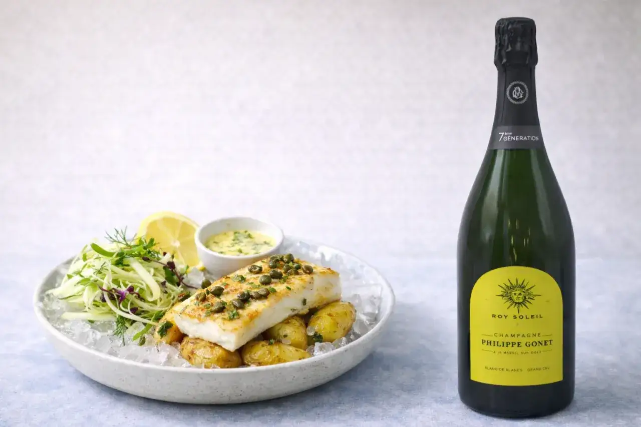 Quel vin avec poisson en sauce ? Un champagne Philippe Gonet, parfait pour accompagner ce plat de poisson, pommes de terre et sauce cr&eacute;meuse.